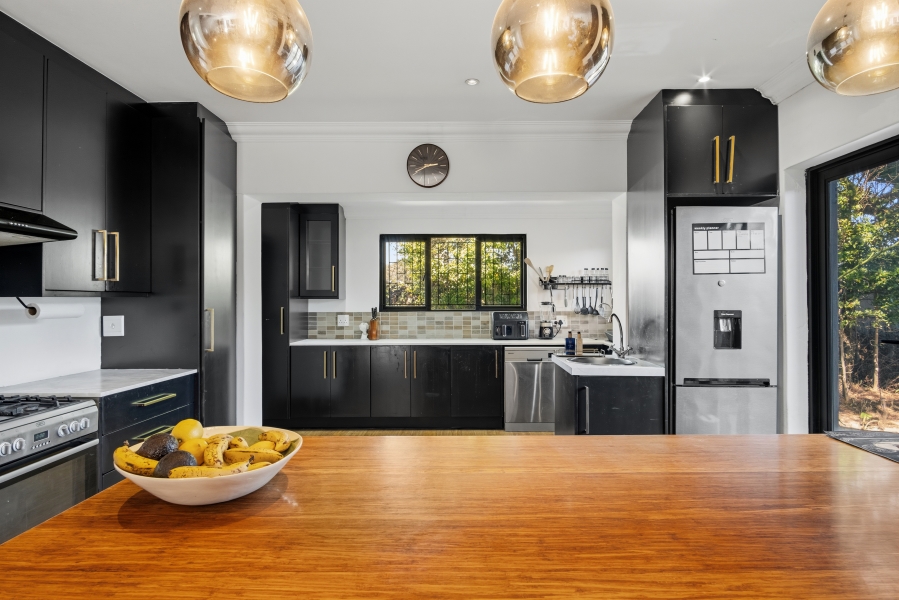 4 Bedroom Property for Sale in Tokai Western Cape